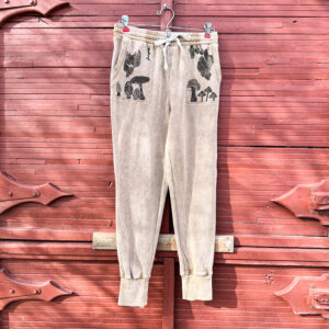 Size S | Funguy pocket print tan joggers
